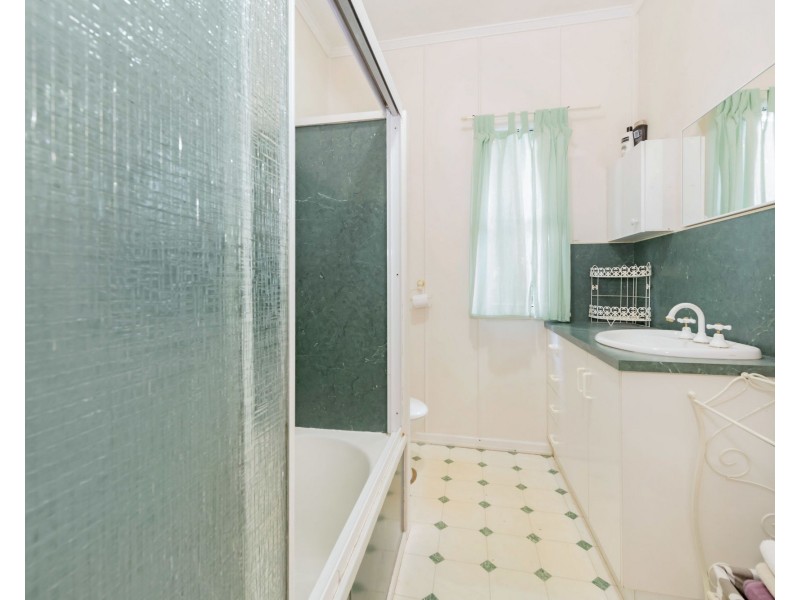 29 Pratt Street, South Mackay QLD 4740