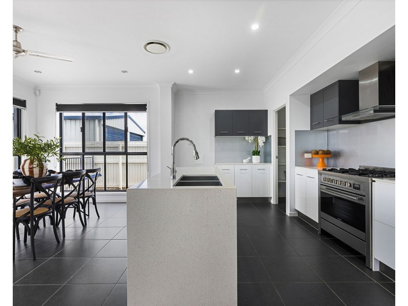 73-75 Oldmill Drive, Beaconsfield QLD 4740