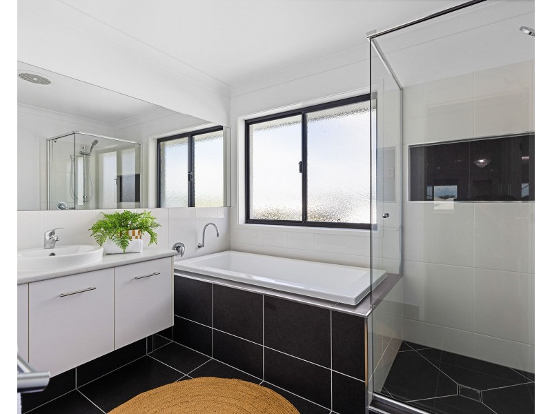 73-75 Oldmill Drive, Beaconsfield QLD 4740