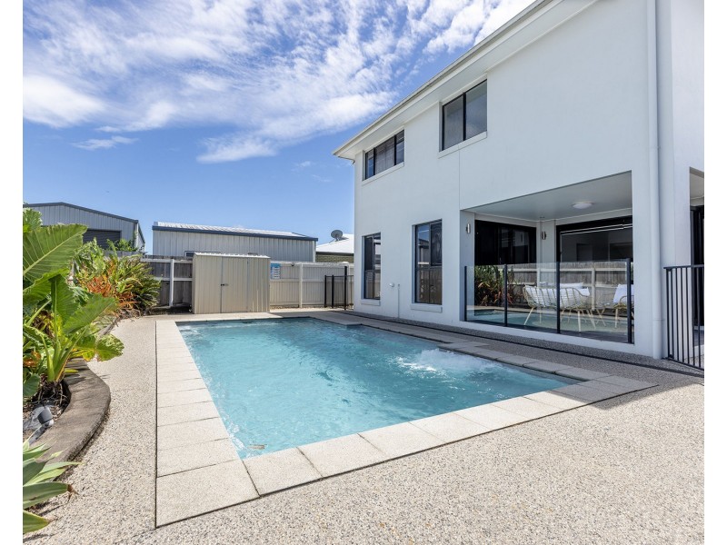 73-75 Oldmill Drive, Beaconsfield QLD 4740