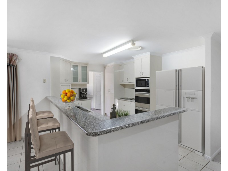 30 Sologinkin Road, Rural View QLD 4740