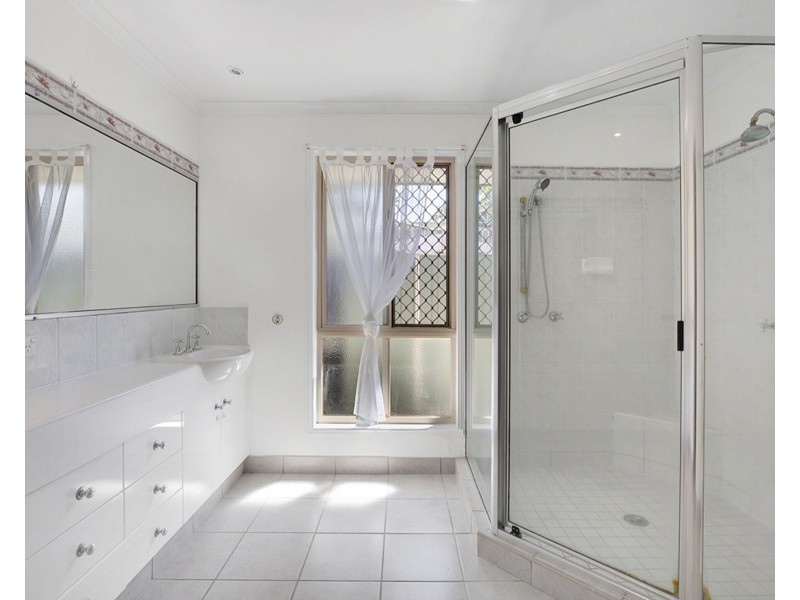30 Sologinkin Road, Rural View QLD 4740