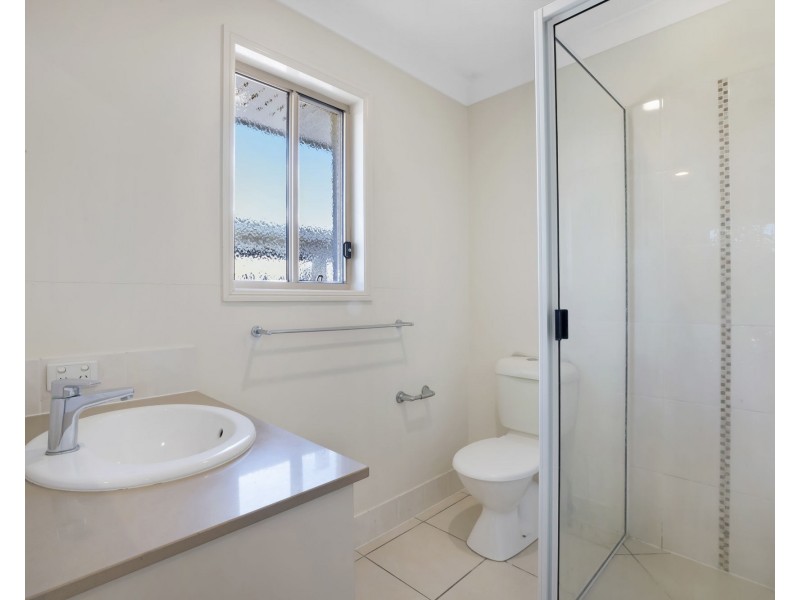 53 Coogee Terrace, Blacks Beach QLD 4740