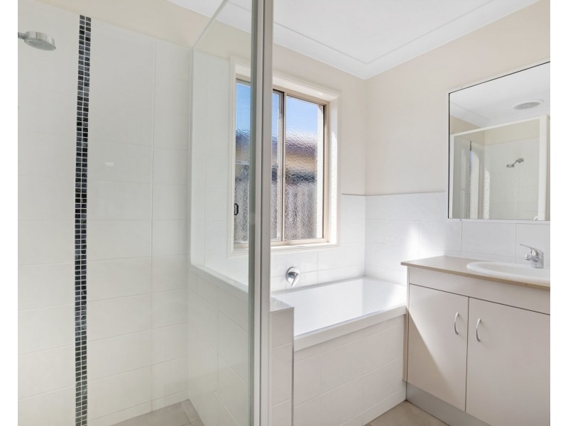 53 Coogee Terrace, Blacks Beach QLD 4740