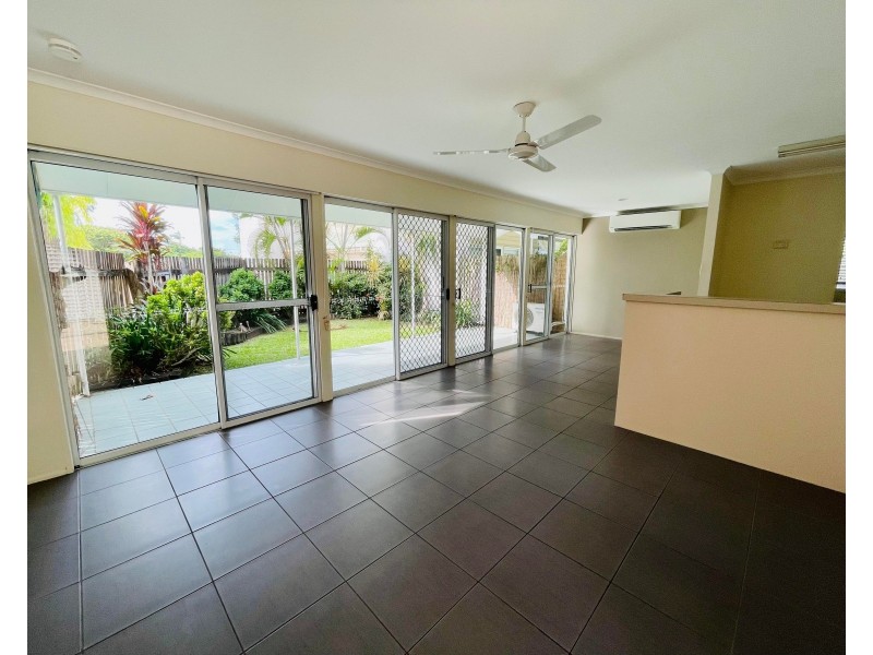 4 64 George Street, Mackay QLD 4740