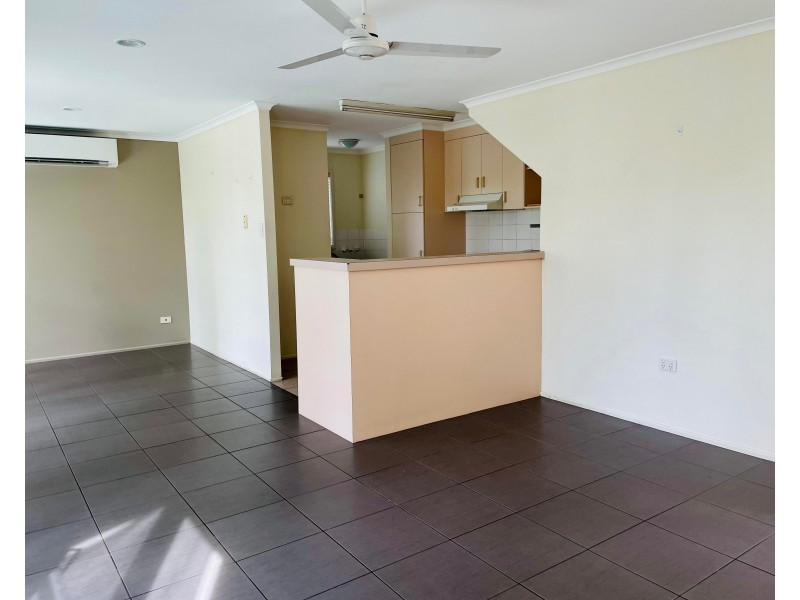 4 64 George Street, Mackay QLD 4740