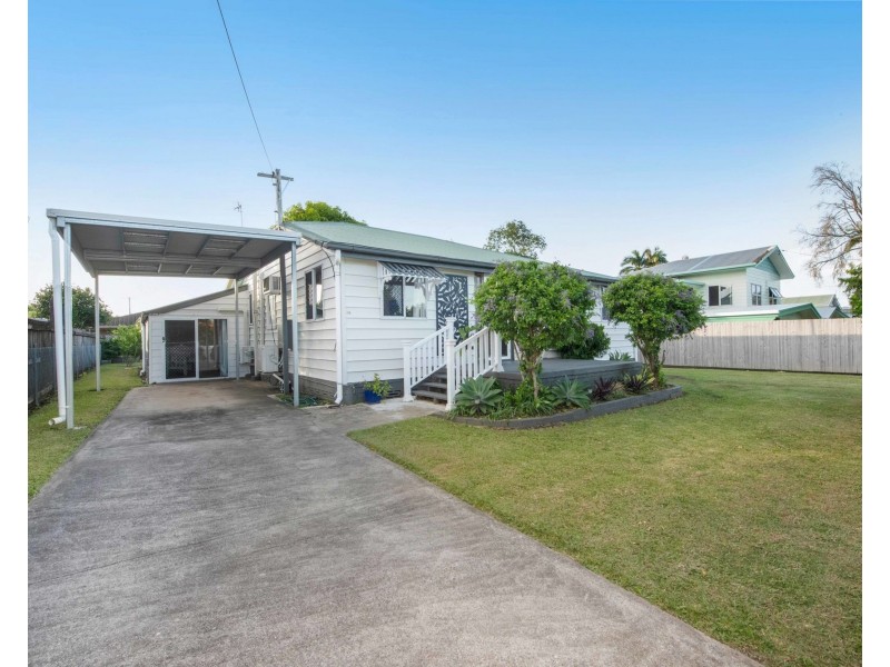 94 Holland Street, West Mackay QLD 4740