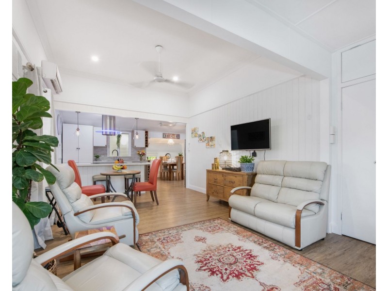 94 Holland Street, West Mackay QLD 4740