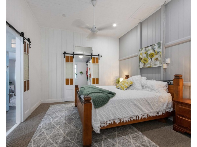 94 Holland Street, West Mackay QLD 4740