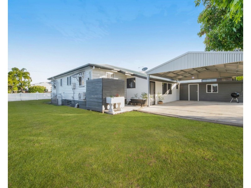 94 Holland Street, West Mackay QLD 4740