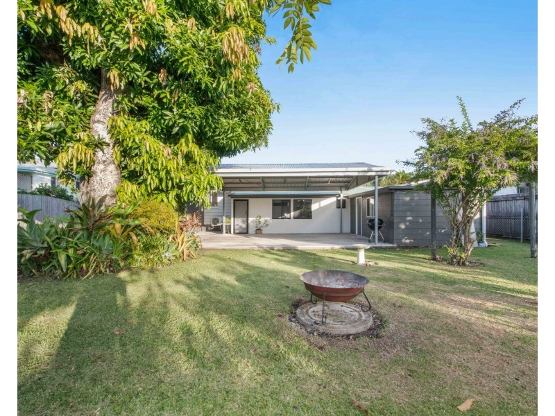 94 Holland Street, West Mackay QLD 4740