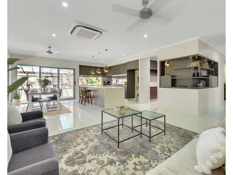 25 Montys Place, North Mackay QLD 4740