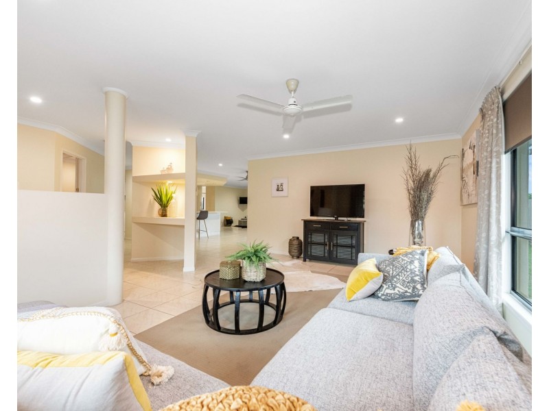 65 Wheeler Drive, Glenella QLD 4740