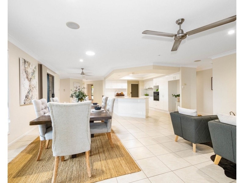 65 Wheeler Drive, Glenella QLD 4740