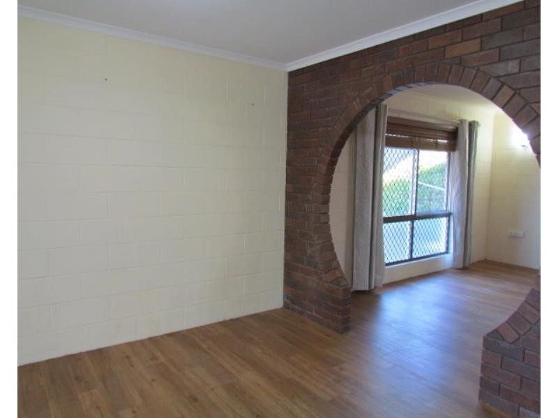 5 Renae Street, Andergrove QLD 4740