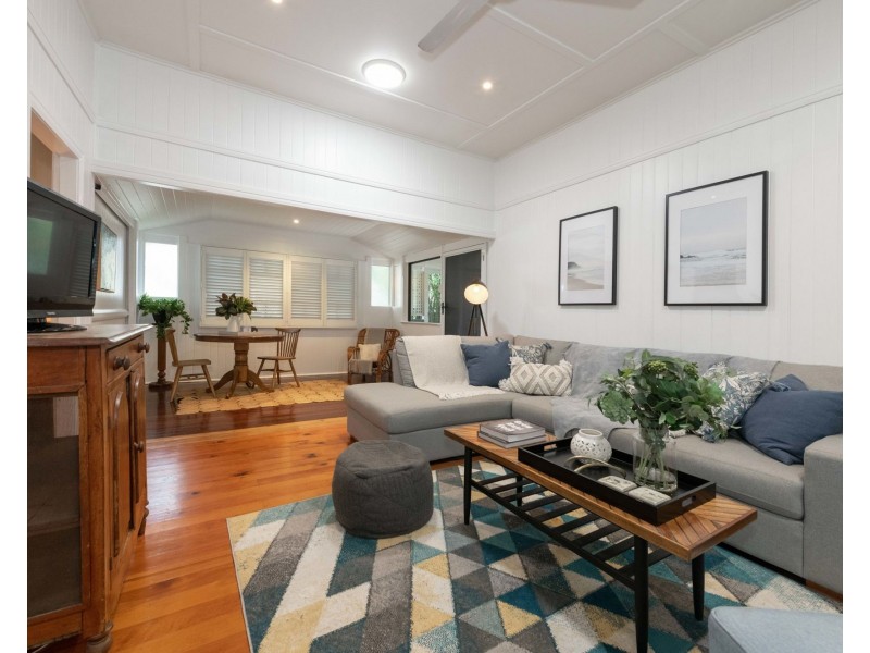 10 Taylor Street, West Mackay QLD 4740