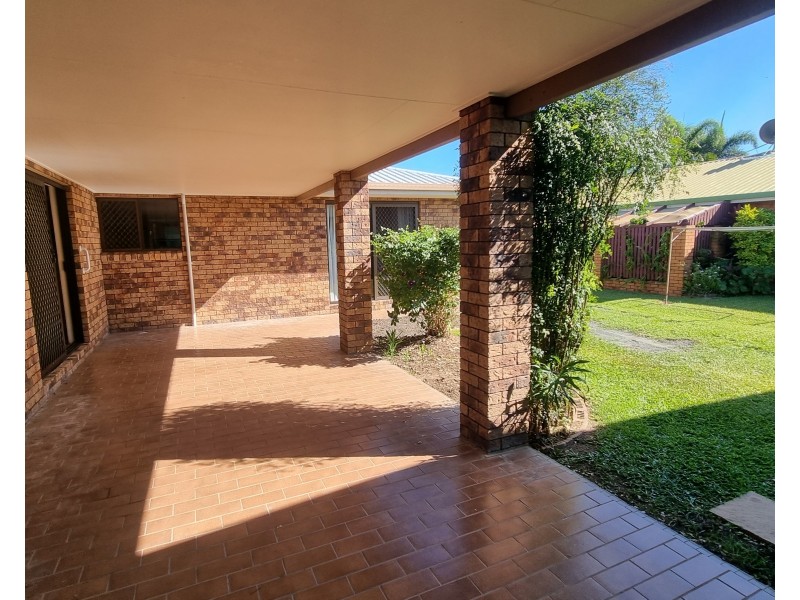 27 Crowley Drive, West Mackay QLD 4740