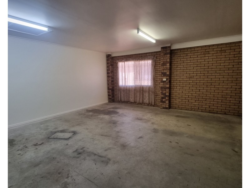 27 Crowley Drive, West Mackay QLD 4740