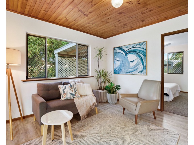 13 Beth Street, Blacks Beach QLD 4740