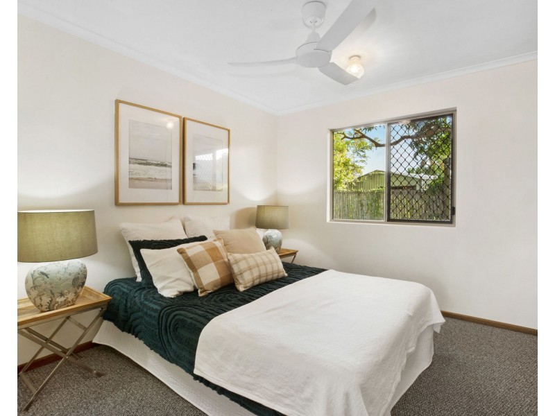 13 Beth Street, Blacks Beach QLD 4740