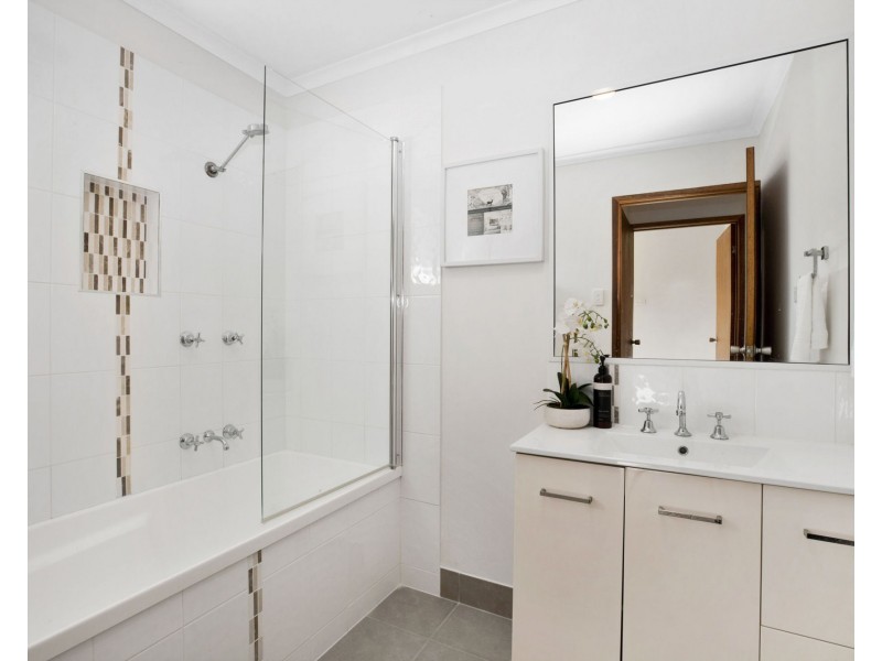13 Beth Street, Blacks Beach QLD 4740