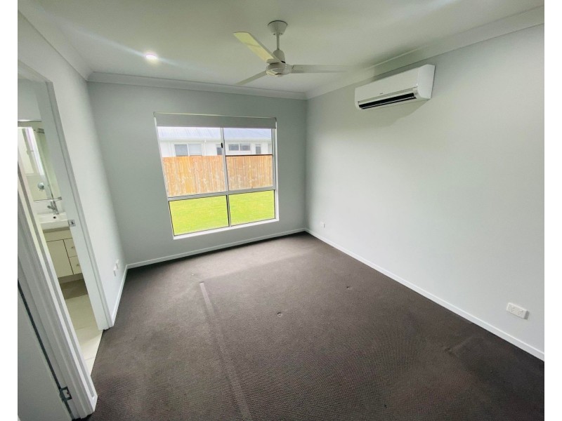 44 Beachwood Circuit, Bakers Creek QLD 4740