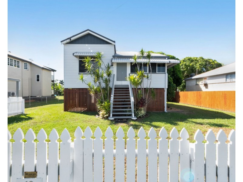 12 Hinton Street, Mackay QLD 4740