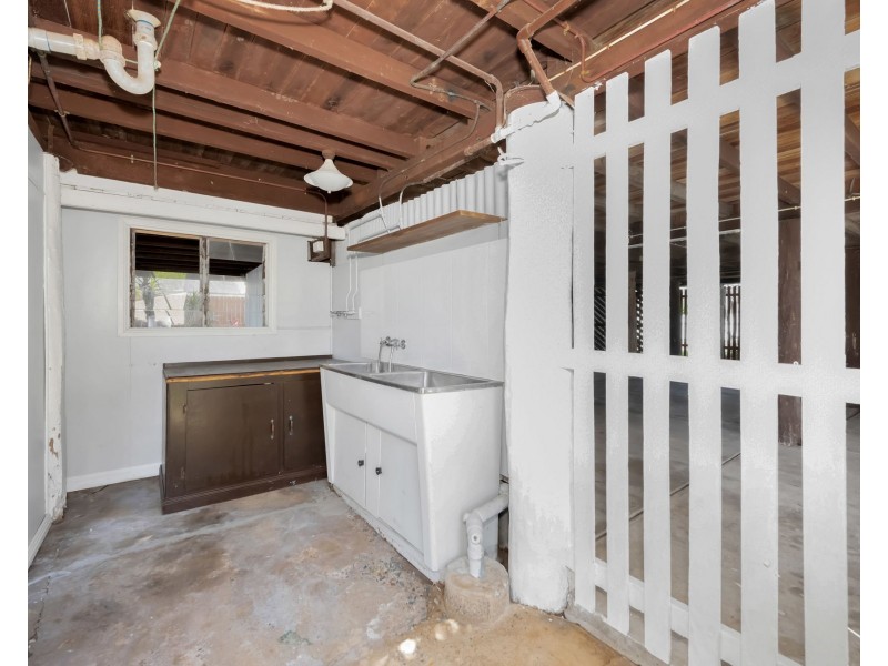 12 Hinton Street, Mackay QLD 4740