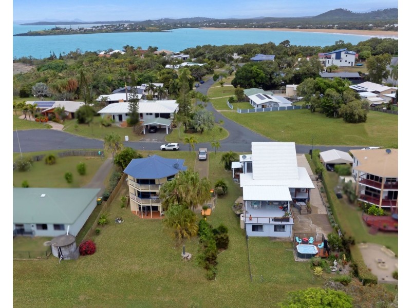 11 Gold Street, Grasstree Beach QLD 4740