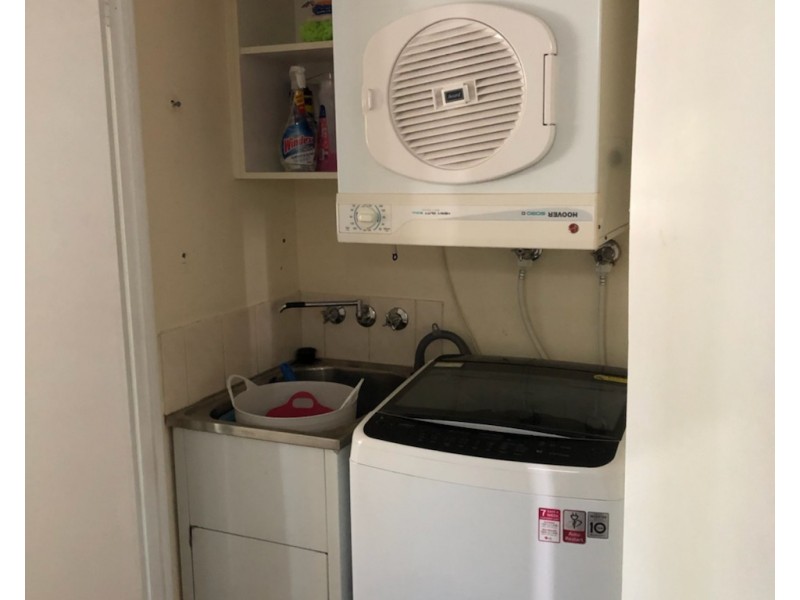 4/18 Beach Rd, Dolphin Heads QLD 4740