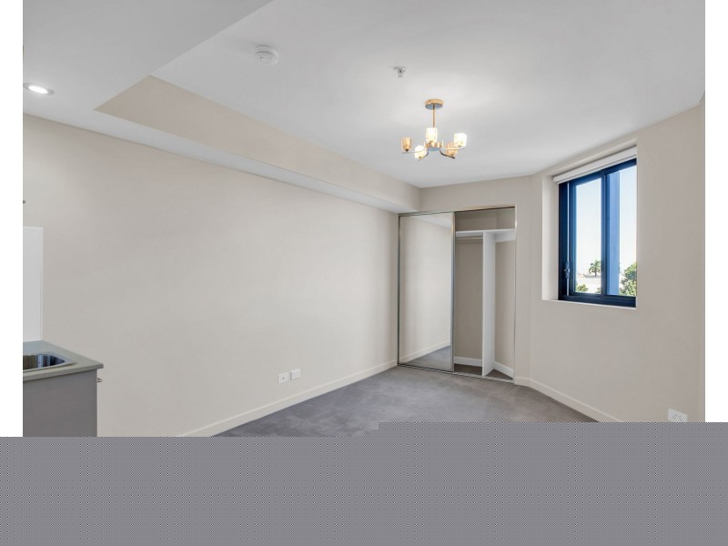 Unit 201/27 River Street, Mackay QLD 4740