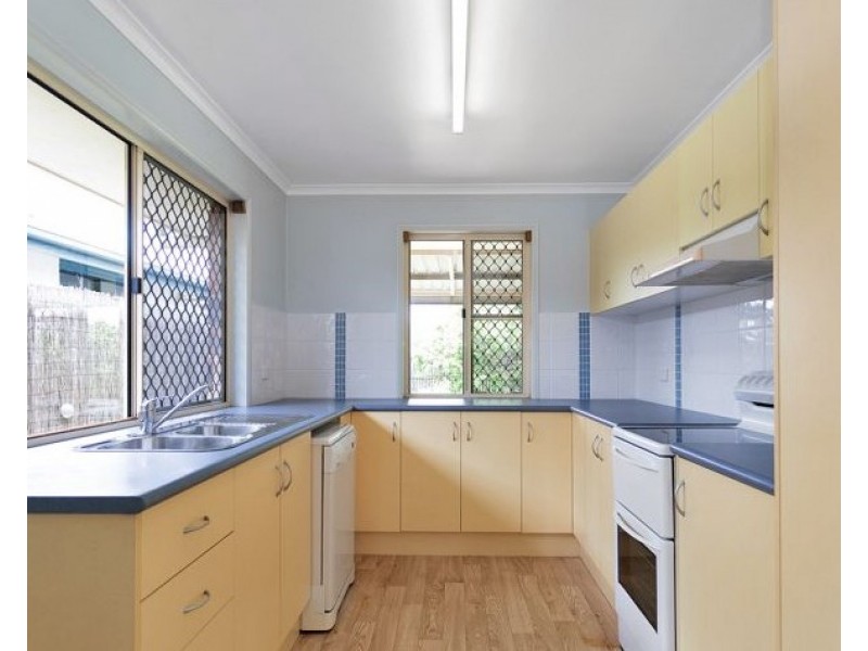 5 Fairmeadow Dr, Mount Pleasant QLD 4740