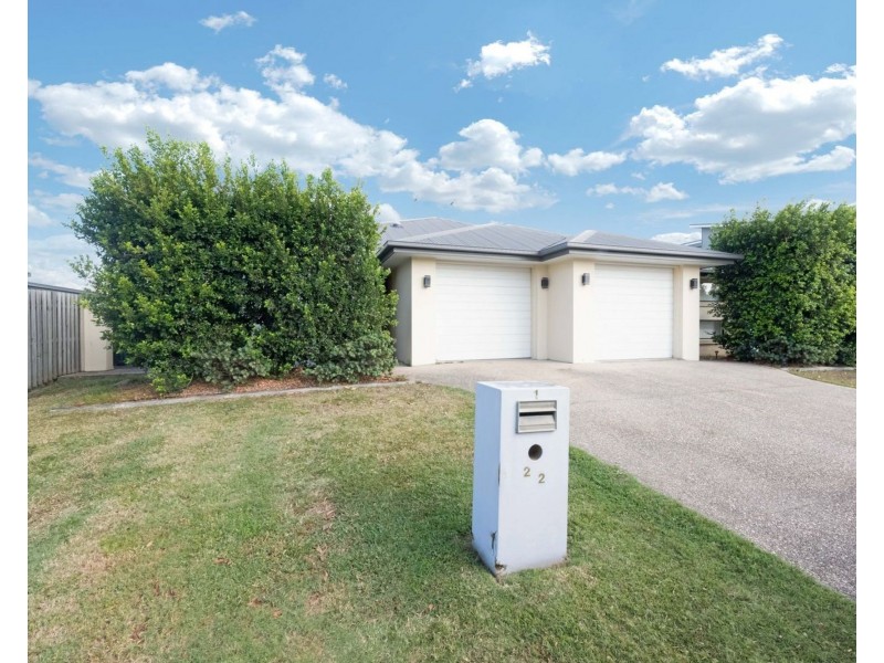 2/22 Makybe Diva Drive, Ooralea QLD 4740