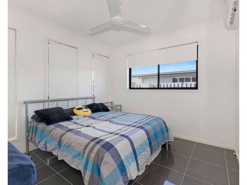 2/22 Makybe Diva Drive, Ooralea QLD 4740