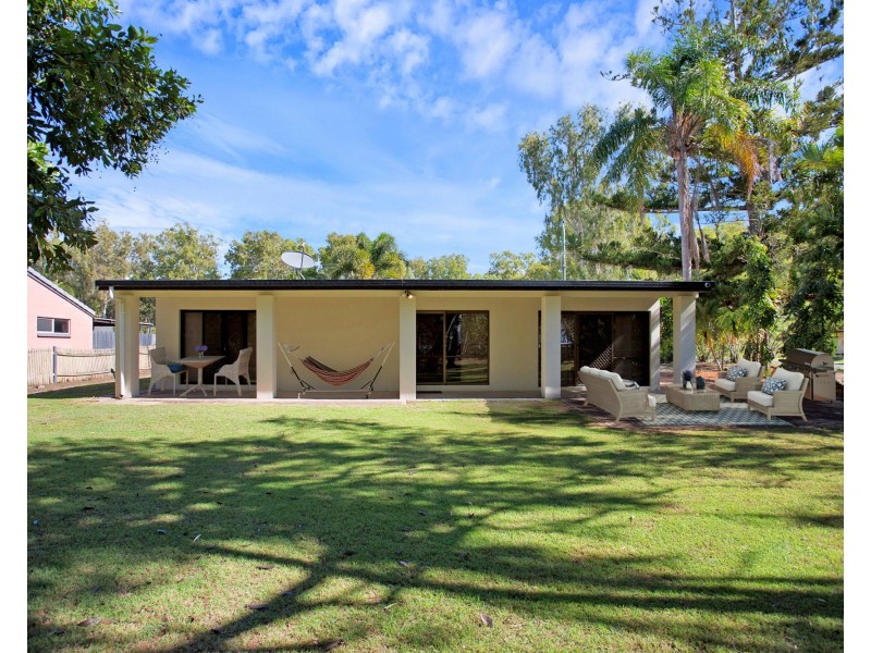 1 Buoro Street, Ball Bay QLD 4741