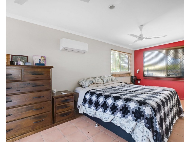 19 Beth Street, Blacks Beach QLD 4740