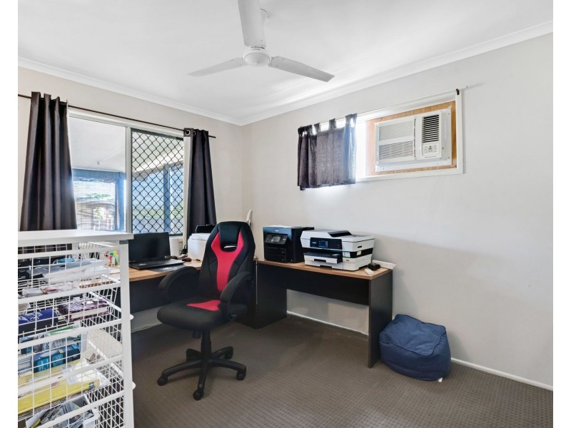 19 Beth Street, Blacks Beach QLD 4740