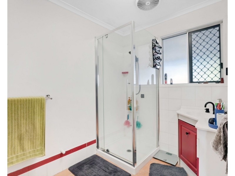 19 Beth Street, Blacks Beach QLD 4740