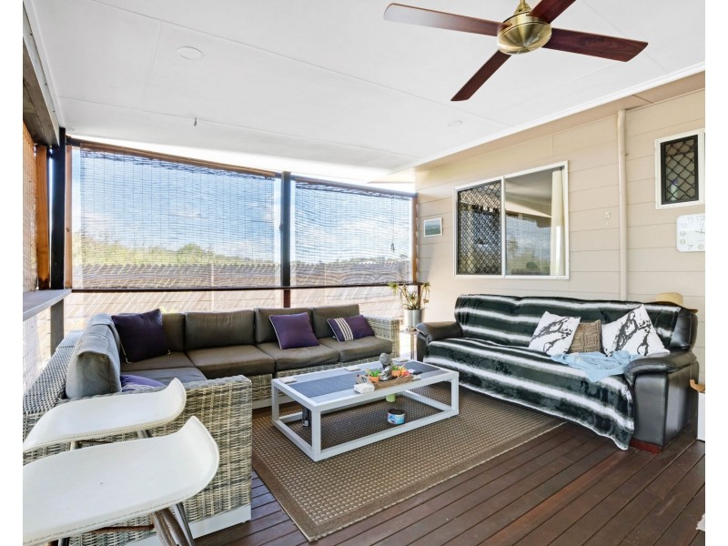 19 Beth Street, Blacks Beach QLD 4740