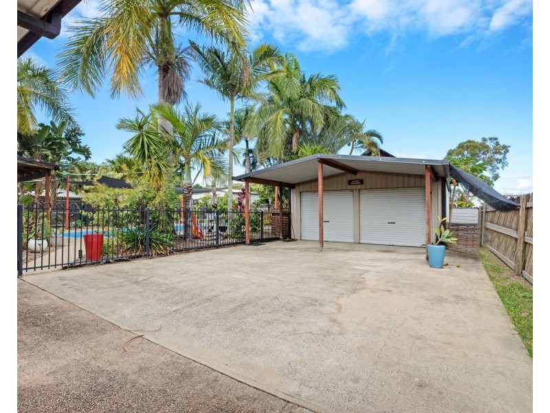 19 Beth Street, Blacks Beach QLD 4740