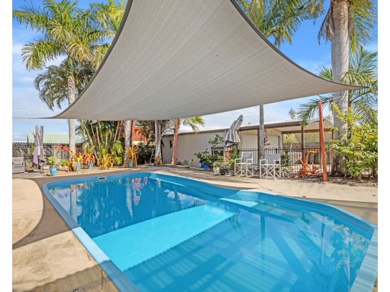 19 Beth Street, Blacks Beach QLD 4740