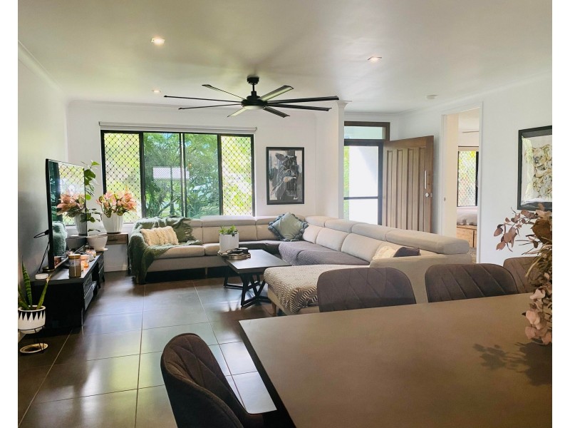 50 Montgomery St, Rural View QLD 4740