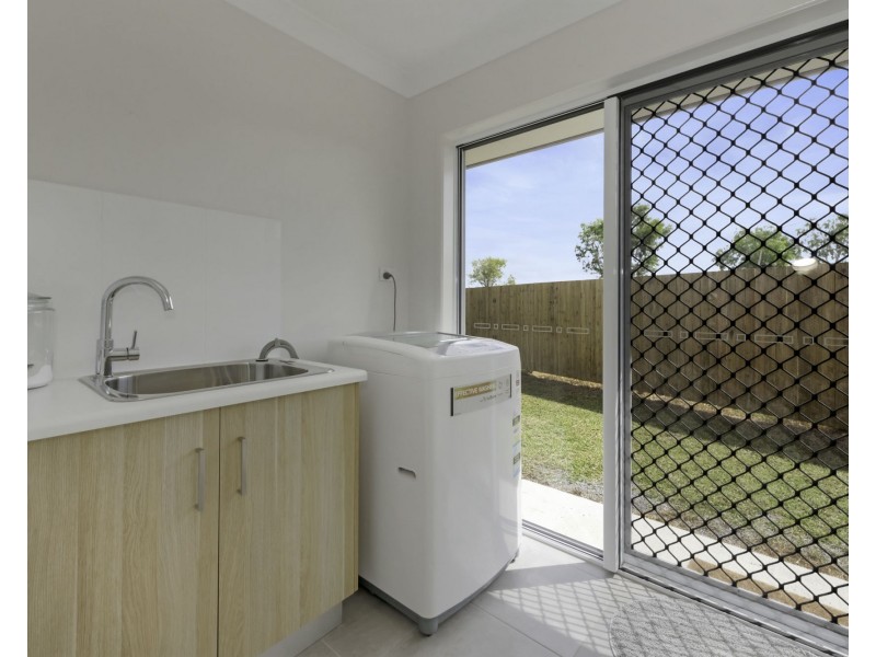 6 Merle Court, Bucasia QLD 4750