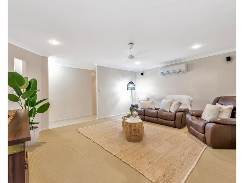 6 Slater Avenue, Blacks Beach QLD 4740
