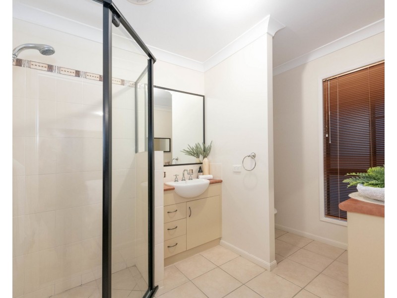 6 Slater Avenue, Blacks Beach QLD 4740