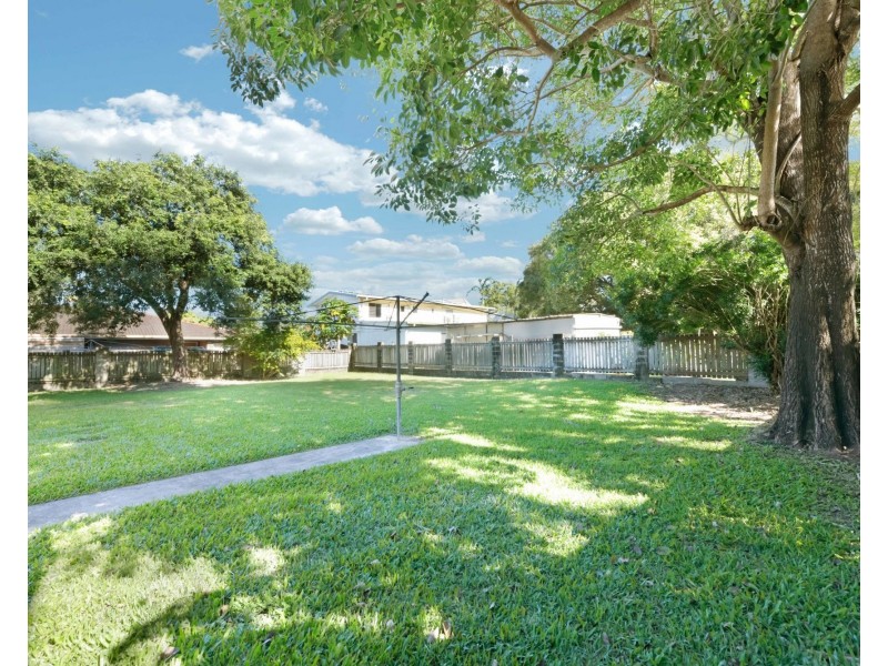 23 Charles Hodge Avenue, Mount Pleasant QLD 4740