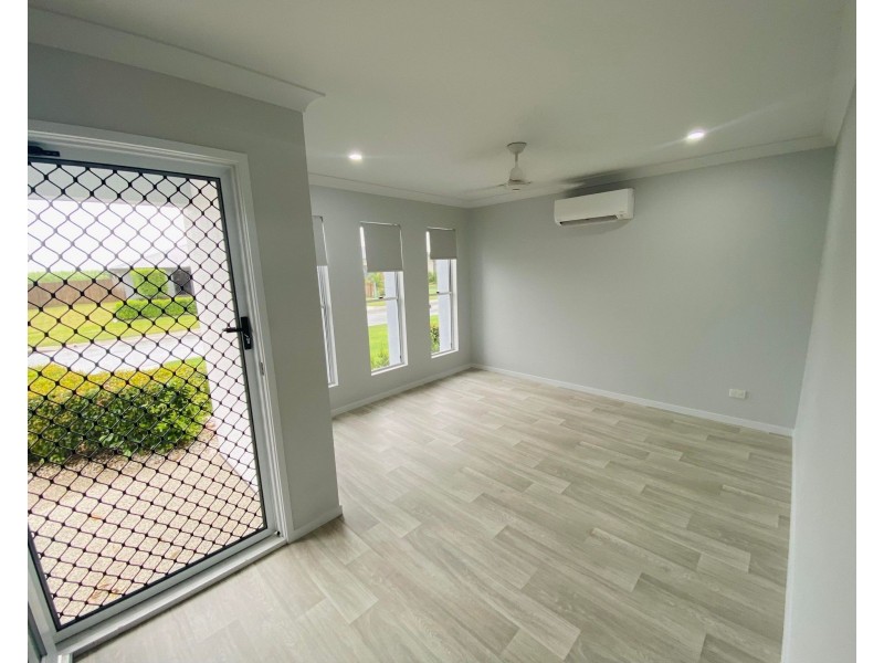 44 Beachwood Cct, Bakers Creek QLD 4740