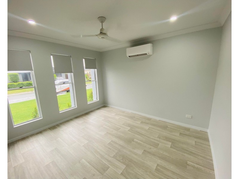 44 Beachwood Cct, Bakers Creek QLD 4740