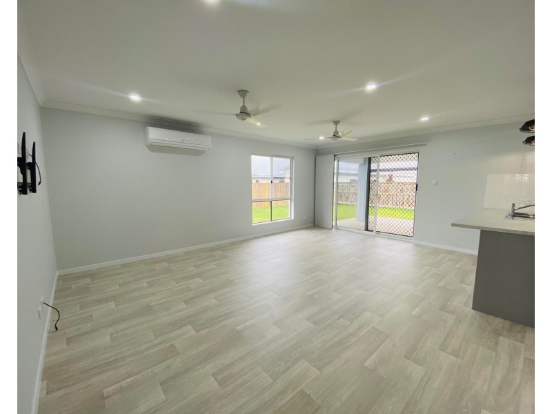 44 Beachwood Cct, Bakers Creek QLD 4740