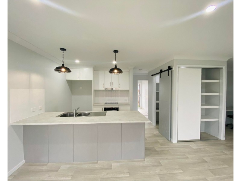 44 Beachwood Cct, Bakers Creek QLD 4740